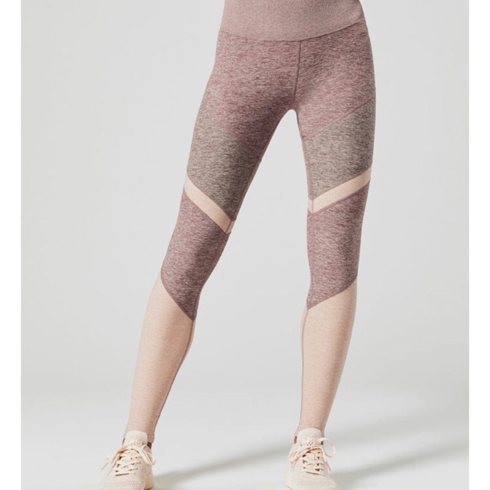 Alo Alosoft Sheila legging - Picture 3 of 8